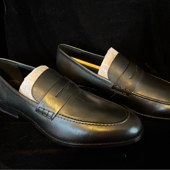 Coach Black Leather Penny Loafers for Men main image 4
